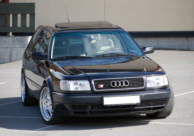 AudiS422TAvant11Webb.jpg