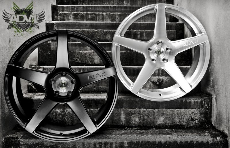 adv1-wheels.jpg