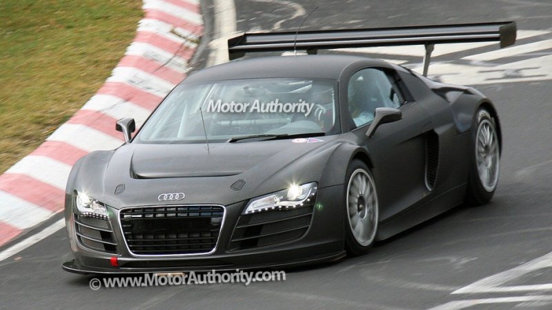 audi_r8_gt3_race_car_spy_shots_014-1118-950x673.jpg
