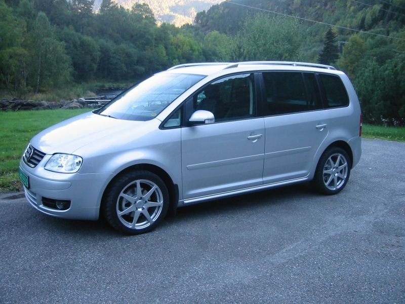 touran29095.jpg