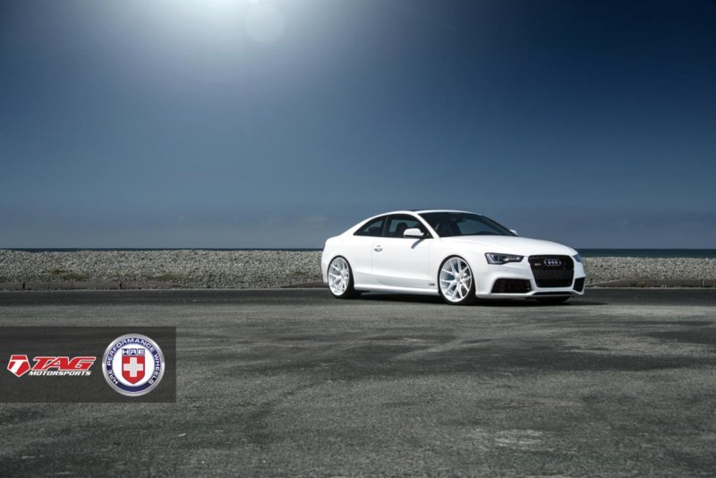 white-audi-rs5-on-hre-wheels-looks-classy-photo-gallery_2.jpg
